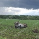 В Курской области машина вылетела в поле и перевернулась