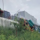 В Курске на проспекте Дериглазова тропический ливень смыл батутный городок