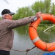 В Курске на Ермошкином озере спасатель вытащил из воды тонущего 4-летнего ребенка