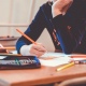В Курской области начали выплачивать семьям школьников по 10 тыс. рублей