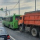 В Курске на объездной дороге КамАЗ врезался в пассажирский автобус