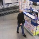 В Железногорске Курской области полиция ищет подозреваемых в серии краж из магазинов