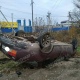 Под Курском в аварии перевернулась машина, ранены женщина и ребенок