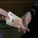 В Курской области директора школы подозревают в получении взятки