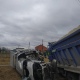 Серьезная авария под Курском: столкнулись самосвал и пикап