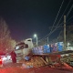 В центре Курска дорогу засыпало кирпичами из фуры