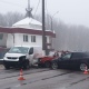 На выезде из Курска столкнулись три машины