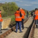 На поврежденном в ходе диверсии в Курской области железнодорожном мосту работают следователи