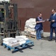 В Курске малоимущим и бездомным передали более 350 килограммов продуктов