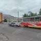 В Курске на Верхней Луговой трамвай протаранил автомобиль