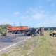 На трассе под Курском грузовик сбил трактор, ранены водитель и дорожный рабочий