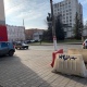 В центре Курска на улице Дзержинского провалился тротуар