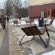 В Курске в сквере на площади Перекальского сломали кресло