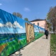 В Курске восстановили испорченный вандалами 40-метровый мурал на улице Горького