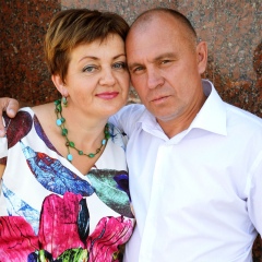 Супруги Олег и Любовь Деловы