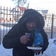 Курские волонтеры кормят бездомных горячими обедами
