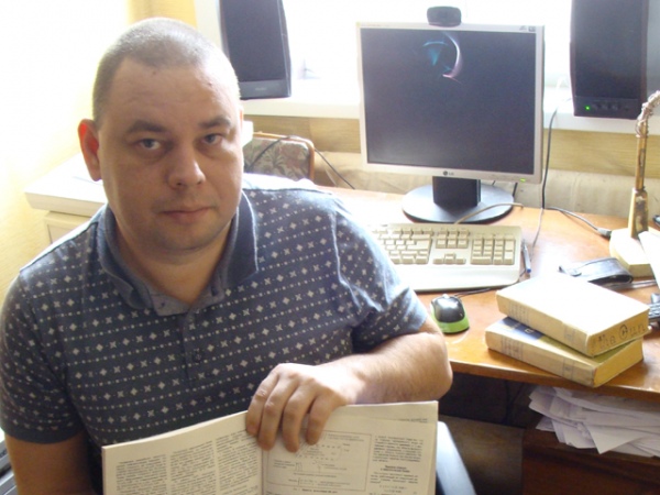Физик-самоучка Алексей Расулов мечтает принести людям пользу и исправить прошлое Физик-самоучка Алексей Расулов мечтает принести людям пользу и исправить прошлое