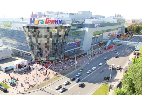 «Курского соловья» откроют VIP-гости в праздничной атмосфере, которая продлится 1,5 часа, начиная с половины двенадцатого дня, в районе открытой сцены возле МегаГРИННа «Курского соловья» откроют VIP-гости в праздничной атмосфере, которая продлится 1,5 часа, начиная с половины двенадцатого дня, в районе открытой сцены возле МегаГРИННа