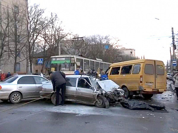 Смертельное ДТП на перекрестке улиц Сумской и Заводской случилось 7 декабря 2015 года