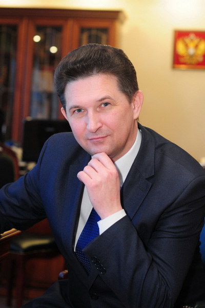 Ректор ЮЗГУ Сергей Емельянов: «В международном рейтинге мы опередили многие крупные университеты страны» Ректор ЮЗГУ Сергей Емельянов: «В международном рейтинге мы опередили многие крупные университеты страны»