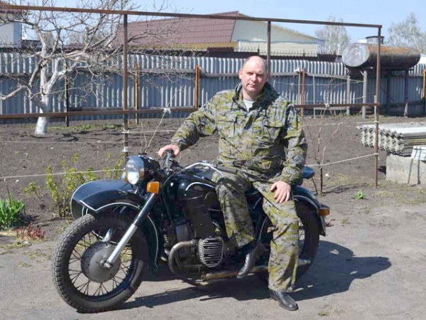 Капитан полиции Дмитрий Акимов восстанавливал «К-750 М» в течение лета Капитан полиции Дмитрий Акимов восстанавливал «К-750 М» в течение лета