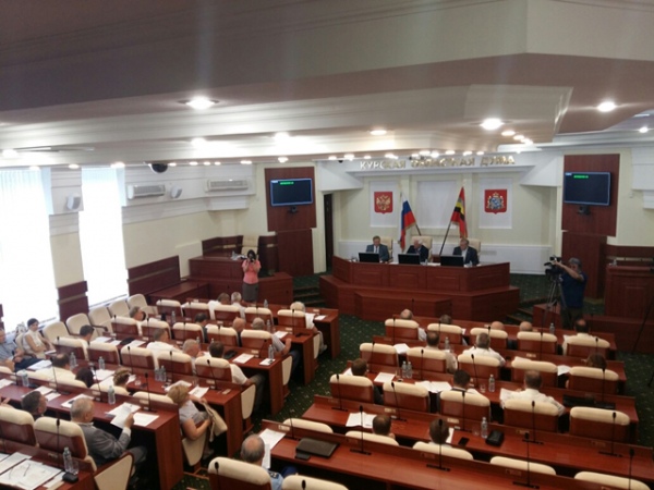 Курские депутаты направили в Госдуму положительный отзыв о законопроекте Курские депутаты направили в Госдуму положительный отзыв о законопроекте