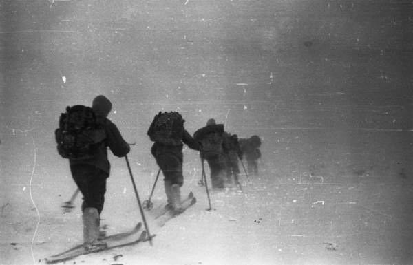 В ночь с 1 на 2 февраля 1959-го на Северном Урале погибли девять туристов В ночь с 1 на 2 февраля 1959-го на Северном Урале погибли девять туристов