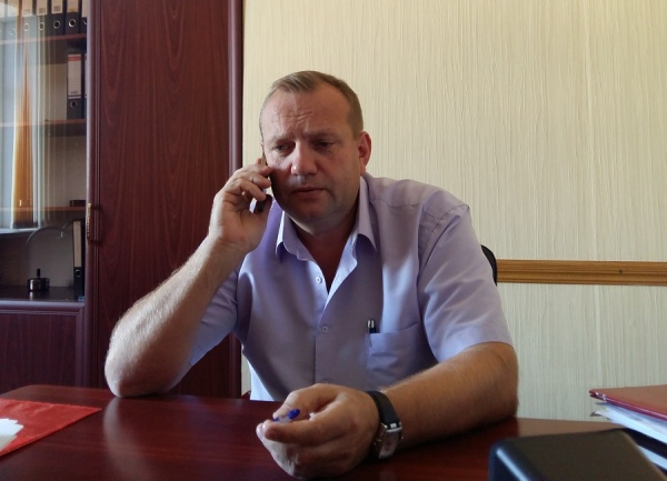 Председатель городского комитета ЖКХ Сергей Цуканов говорит, что если ремонт не будет сделан, придется заплатить крупный штраф