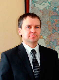 Новым комитетом будет руководить Михаил Аксенов Новым комитетом будет руководить Михаил Аксенов