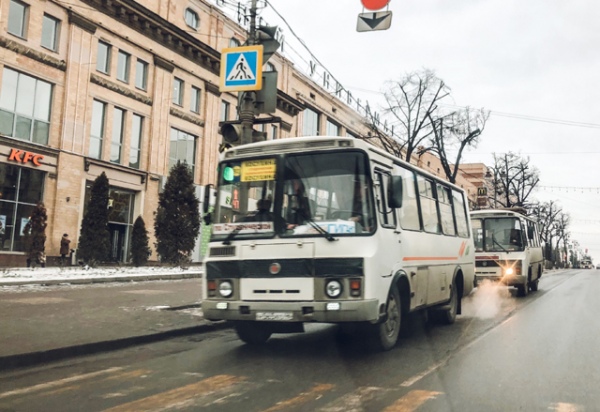 702-802 – телефон «горячей линии», куда можно жаловаться на водителей, которые требуют наличные вместо карты 702-802 – телефон «горячей линии», куда можно жаловаться на водителей, которые требуют наличные вместо карты
