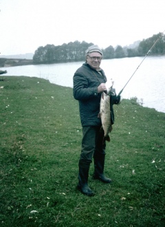 Евгений Носов был заядлым рыбаком
