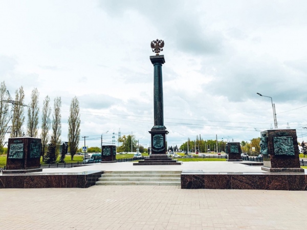 Барельефы для памятной стелы «Город воинской славы» в Курске отлиты в мастерской Салавата Щербакова Барельефы для памятной стелы «Город воинской славы» в Курске отлиты в мастерской Салавата Щербакова