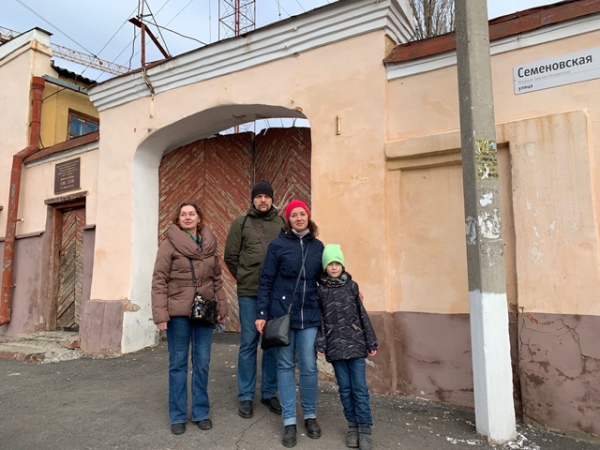 На прошлой неделе в Курск приезжали московские родственники изобретателя Анатолия Уфимцева На прошлой неделе в Курск приезжали московские родственники изобретателя Анатолия Уфимцева