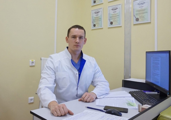 Александр Перепелевский является и. о. заведующего операционным отделением Курского онкоцентра