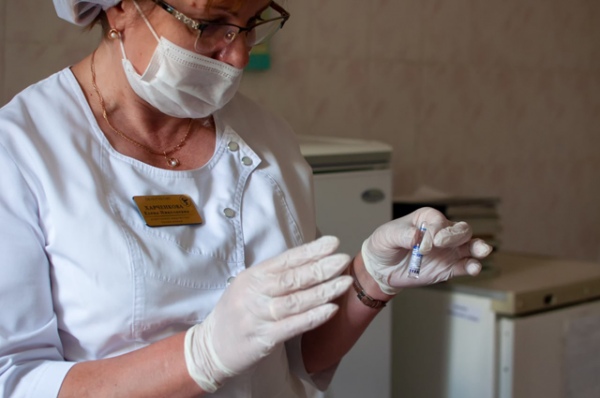 В Курскую область поступила вторая партия насадок для назальной вакцинации «Спутником V»