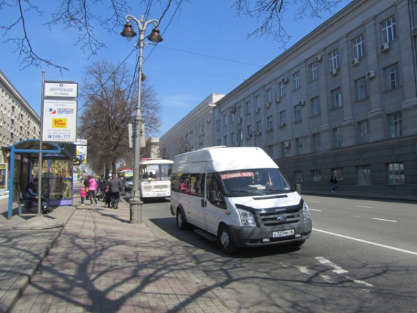 В маршрутках проезд стал стоить 25 и 31 рубль В маршрутках проезд стал стоить 25 и 31 рубль