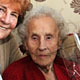 Англичанка бросила курить в свой 102-й день рождения