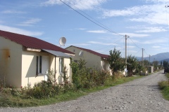 В однотипные поселки расселили несколько тысяч беженцев из Южной Осетии