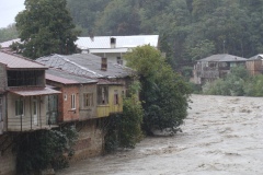 Дождь в Кутаиси не утихал вторые сутки подряд