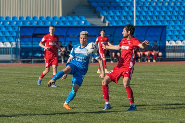 Куряне пропустили гол уже на 3-й минуте Куряне пропустили гол уже на 3-й минуте