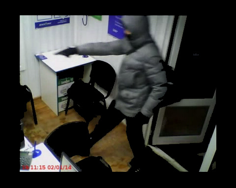 В центре Курска парень с пистолетом ограбил кредитную организацию