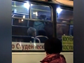 В Курске пассажир маршрутки нокаутировал дебошира ногами (ВИДЕО) (18+)