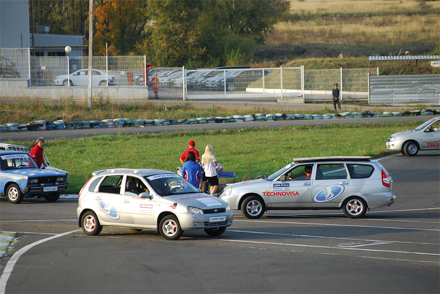 «Автородео» от ОАО «Курск-ЛАДА» стало не единственным подарком городу на день рождения «Автородео» от ОАО «Курск-ЛАДА» стало не единственным подарком городу на день рождения