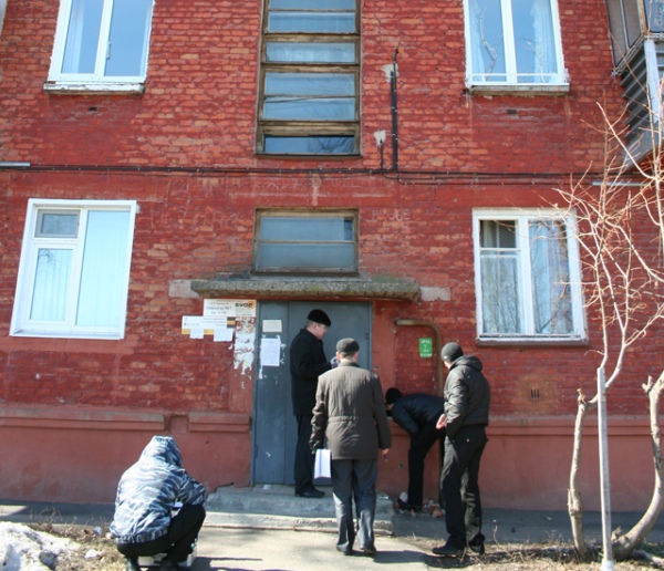 Ленинский районный суд Курска вынес решение взять задержанного под стражу до 16 марта Ленинский районный суд Курска вынес решение взять задержанного под стражу до 16 марта