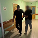Связали, угрожали убить и требовали 10 миллионов. В Курской области совершено разбойное нападение на женщину