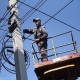В Курске на 10 улицах демонтируют незаконно размещенные провода