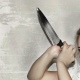 Курянка ударом ножа пыталась... разбудить любимого