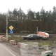 Под Курском на объездной вылетела с трассы машина с прицепом