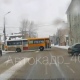 В центре Курска на скользкой дороге занесло пассажирский автобус