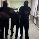 Опубликовано видео задержания причастного к мошенничеству через мессенджер МАХ